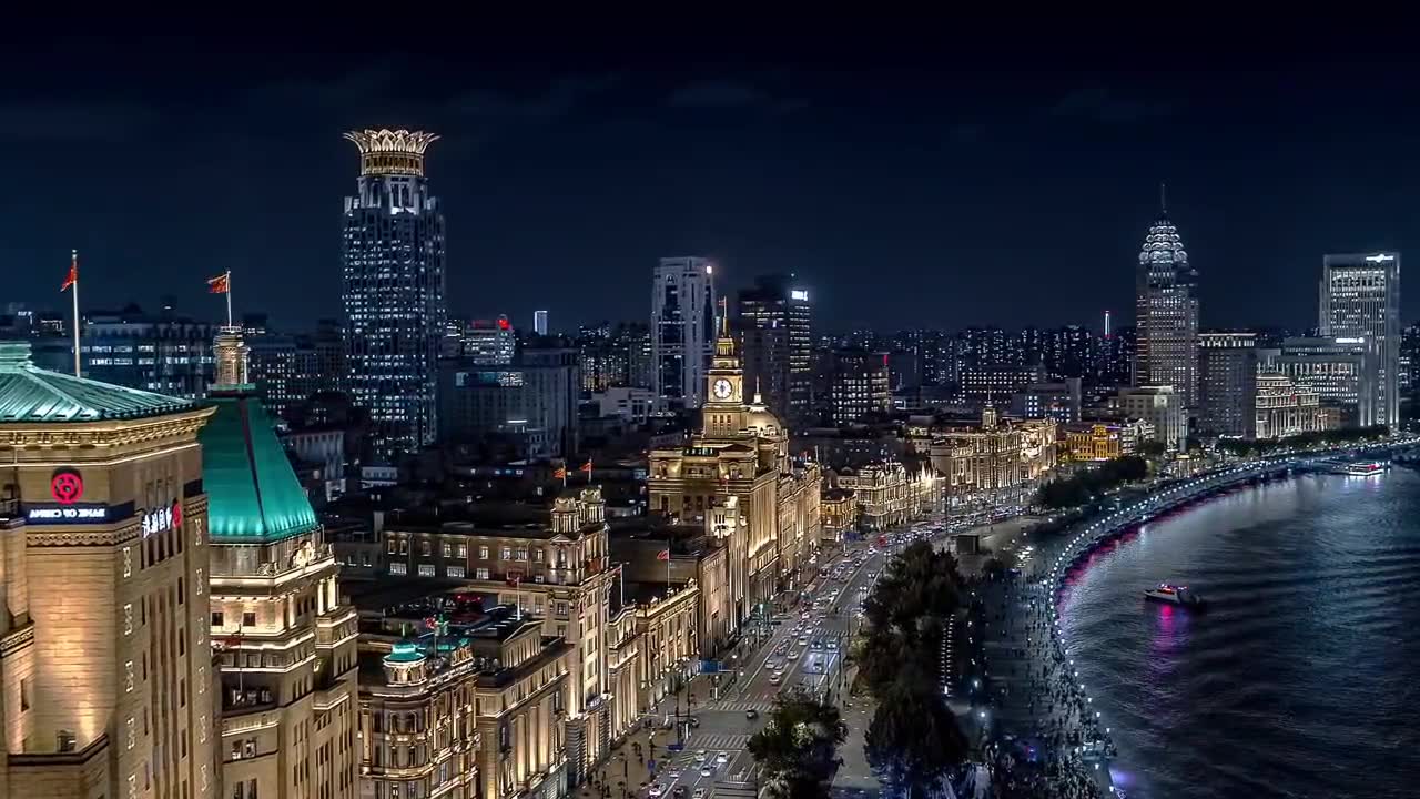 上海盛会，致敬领导与观众朋友们的尊贵时刻